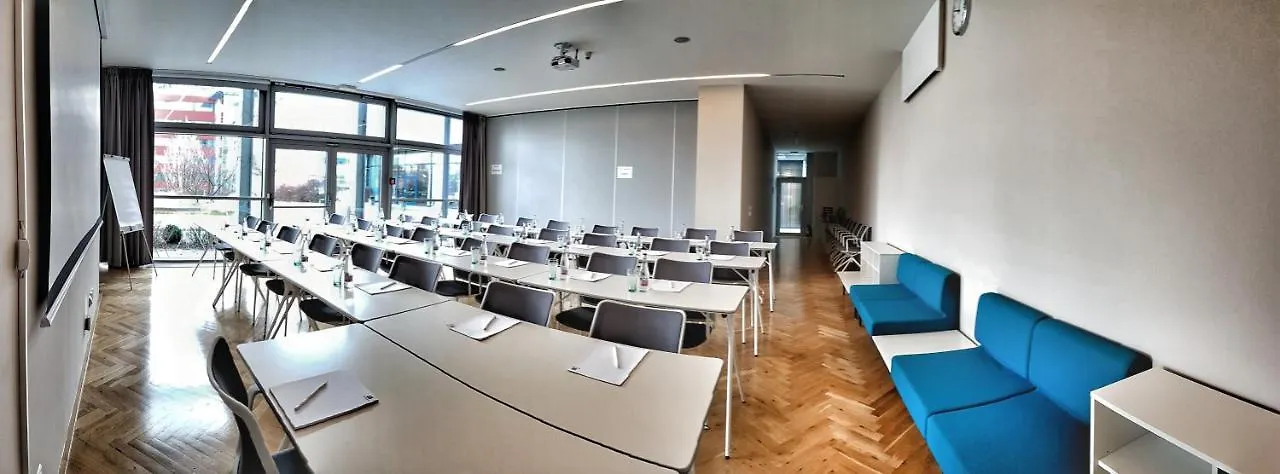 Holiday Inn Prague Airport By Ihg 4*,  Czech Republic