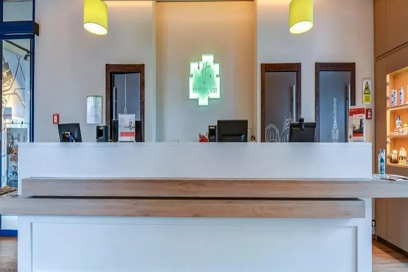 Holiday Inn Prague Airport By Ihg 4*,
