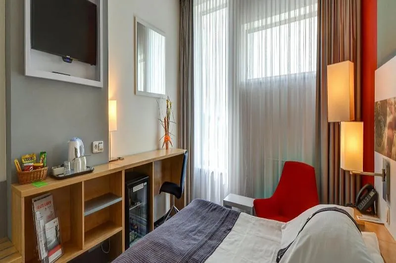 Holiday Inn Prague Airport By Ihg Hotel