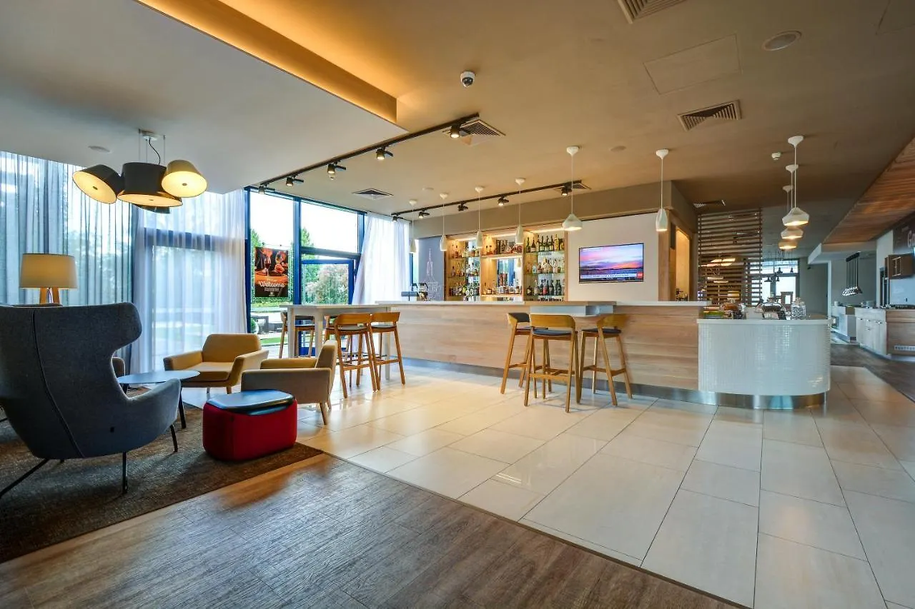 Hotel Holiday Inn Prague Airport By Ihg